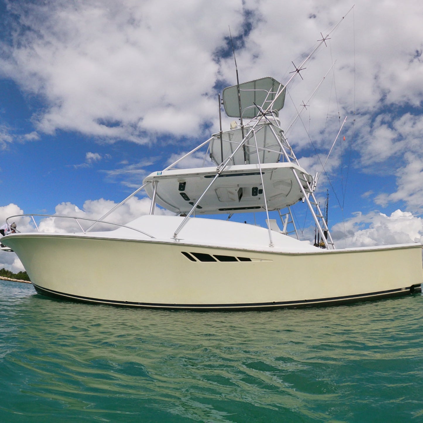 CAPITÁN ESPADA - 40 ft FISHING BOAT | DEPARTURE TIME: 09:00 AM